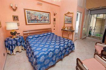 Frühstückspension Babri Simim Taj 3*