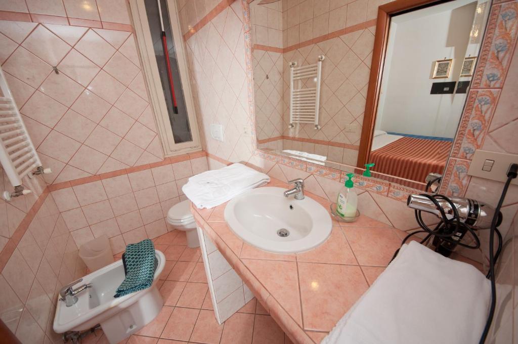 Babri Simim Taj Frühstückspension 3*